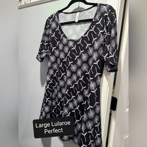 Lularoe Perfect Tee